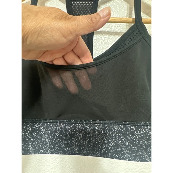 Lululemon Fit Physique Black Bra Size 8 - Picture 5 of 9